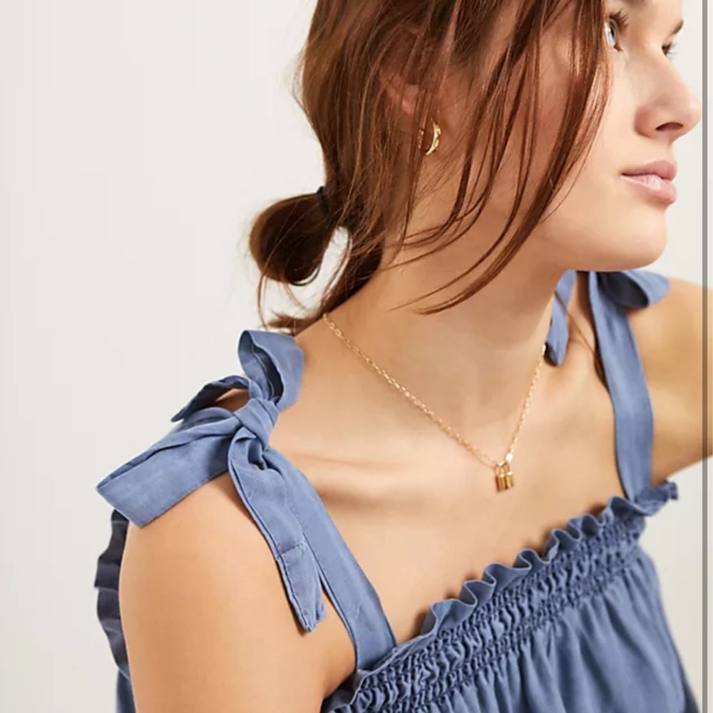 NWT Cloth & Stone Anthropologie Chambray Ruffle Tie Shoulder Tank Top XS